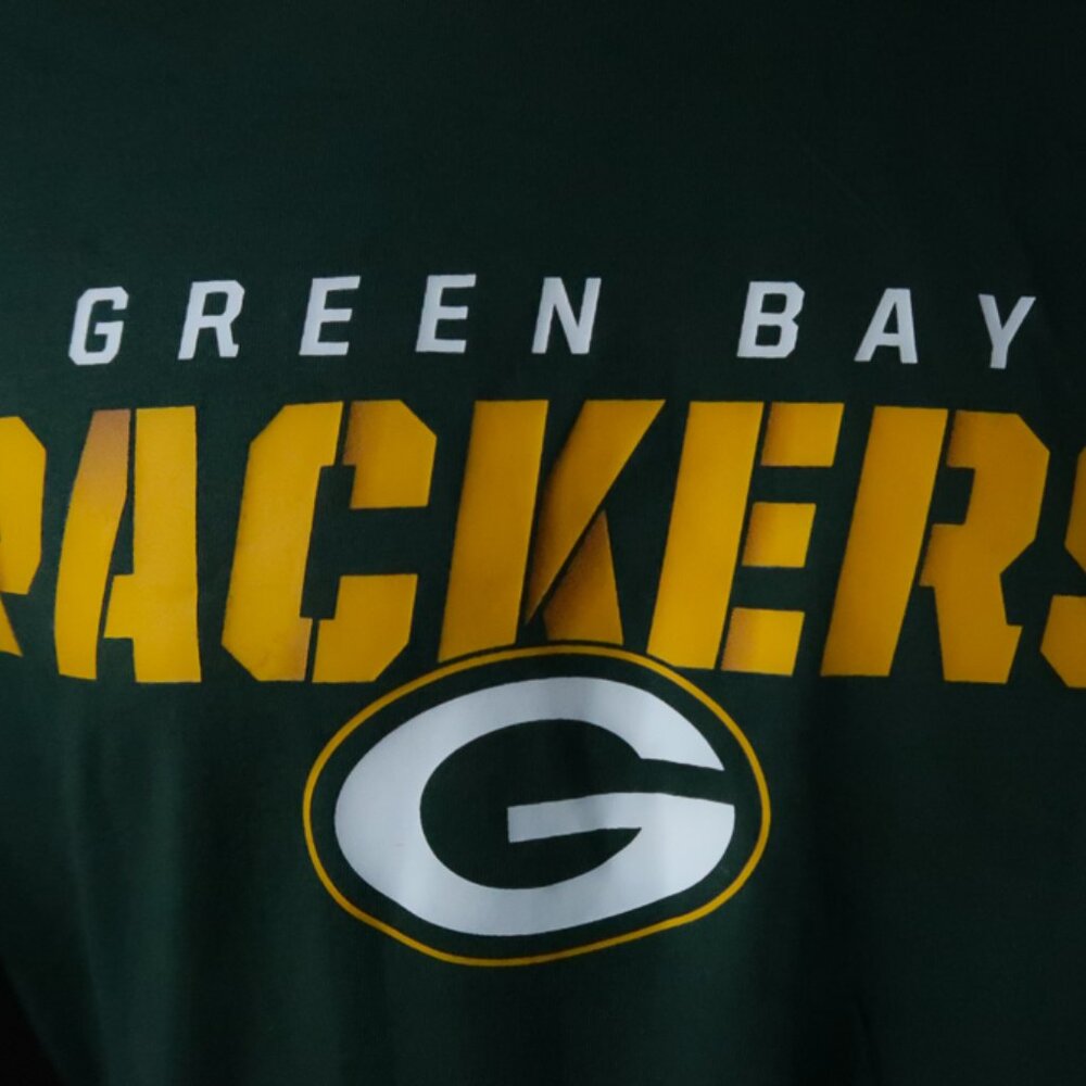 Green Bay Packers Green 47 Brand Tee (M) NEW! 🏈